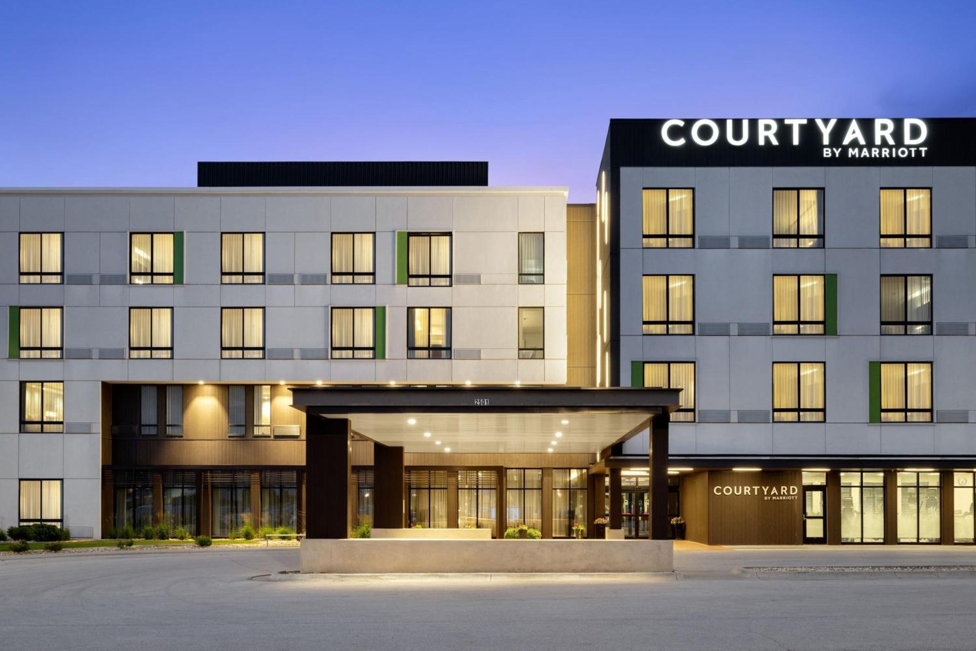 Courtyard By Marriott Omaha East/Council Bluffs, Ia Hotel Ngoại thất bức ảnh